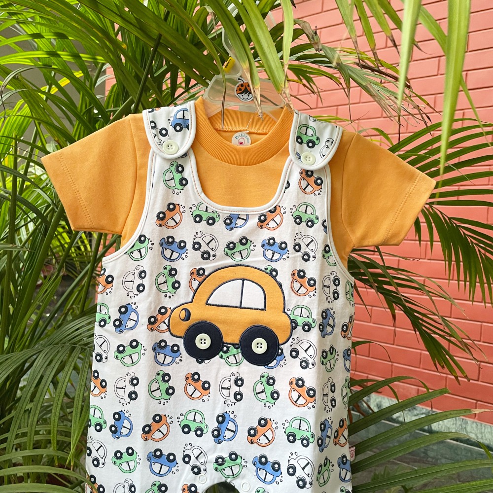 CAR ROMPER