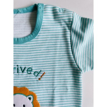 T-shirt & shorts set