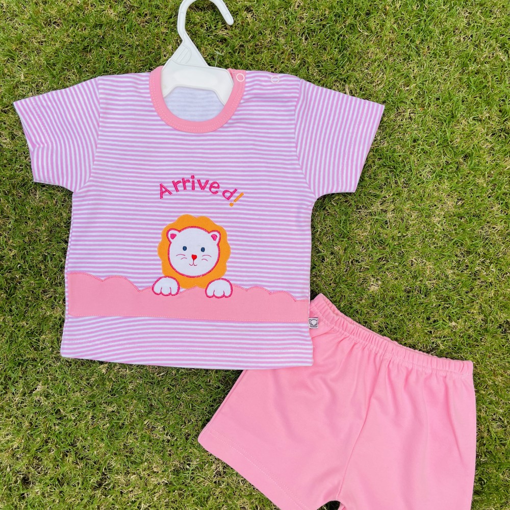 T-shirt & shorts set